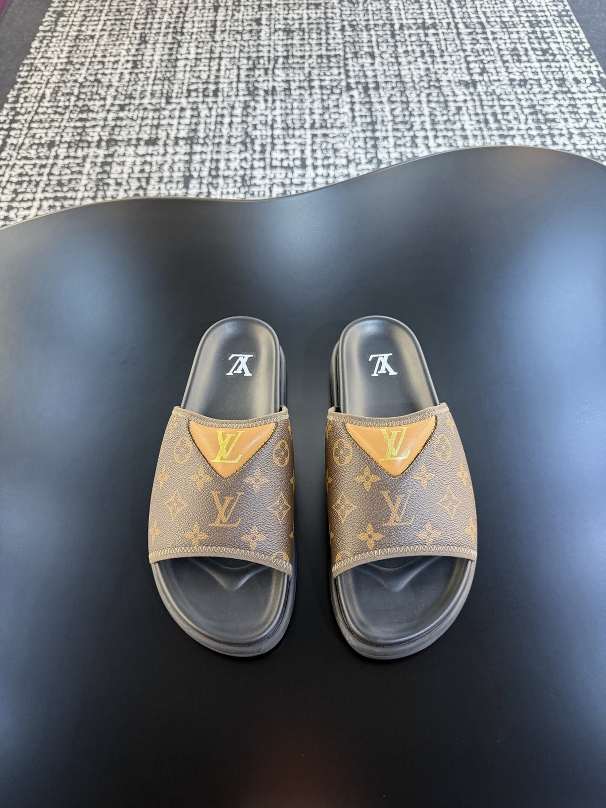 Louis Vuitton Monogram V Slide Sandals — front