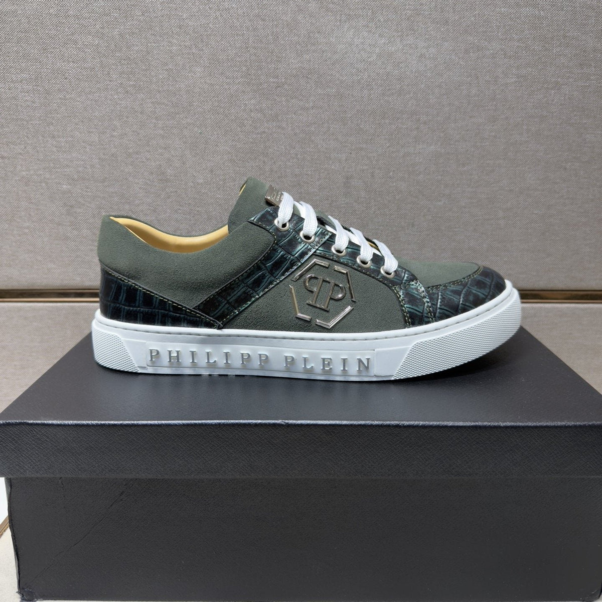 Philipp Plein Monogram Panel Low-Top Sneakers — front