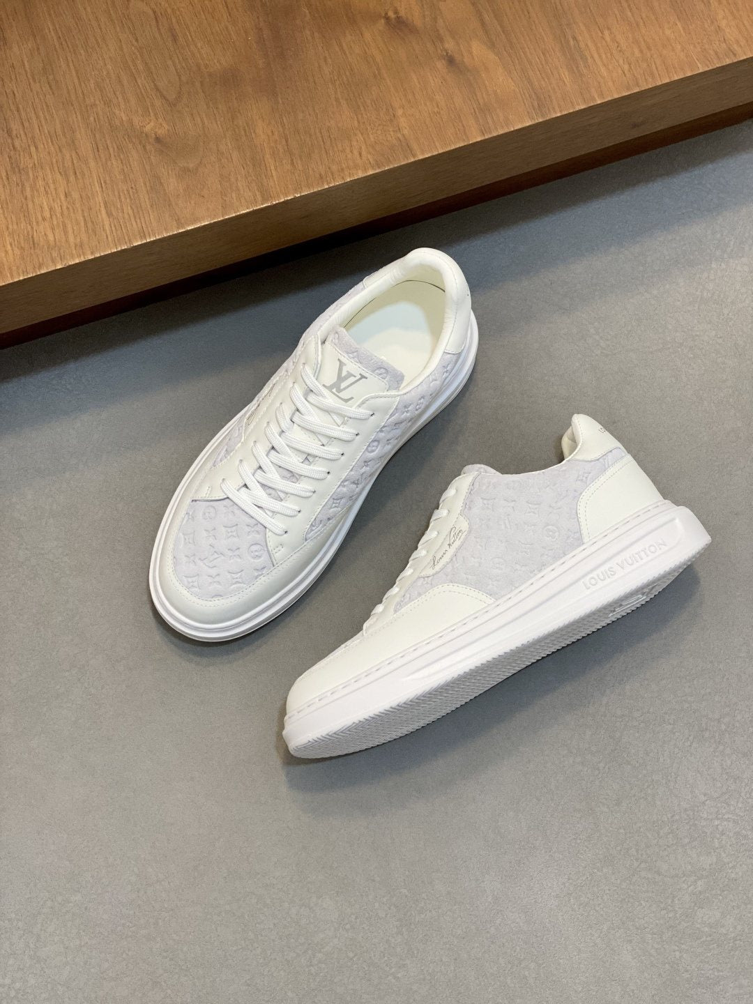 Louis Vuitton Monogram Low-Top Sneakers — hero