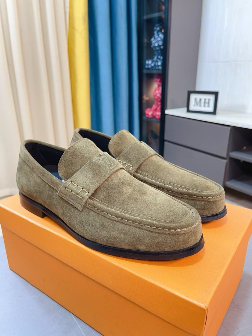 Louis Vuitton Moc-Toe Loafers — hero
