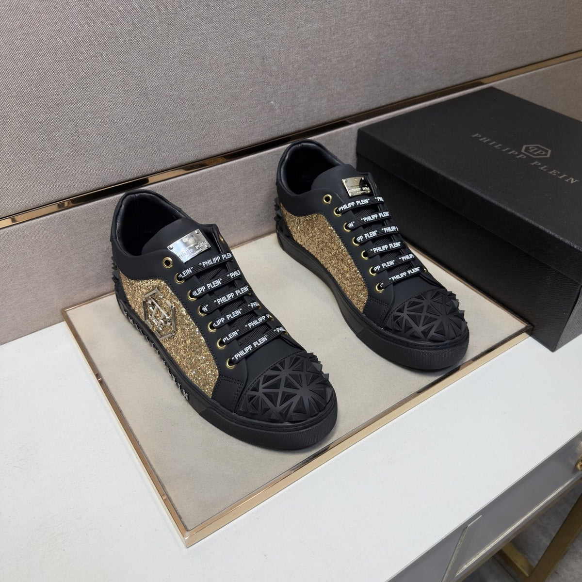 Philipp Plein Studded Panel Low-Top Sneakers — front