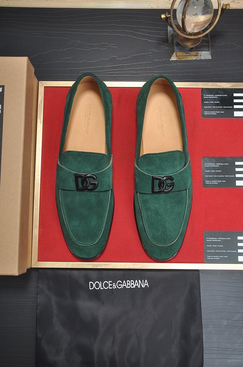 Dolce & Gabbana Bernini Logo Loafers — front