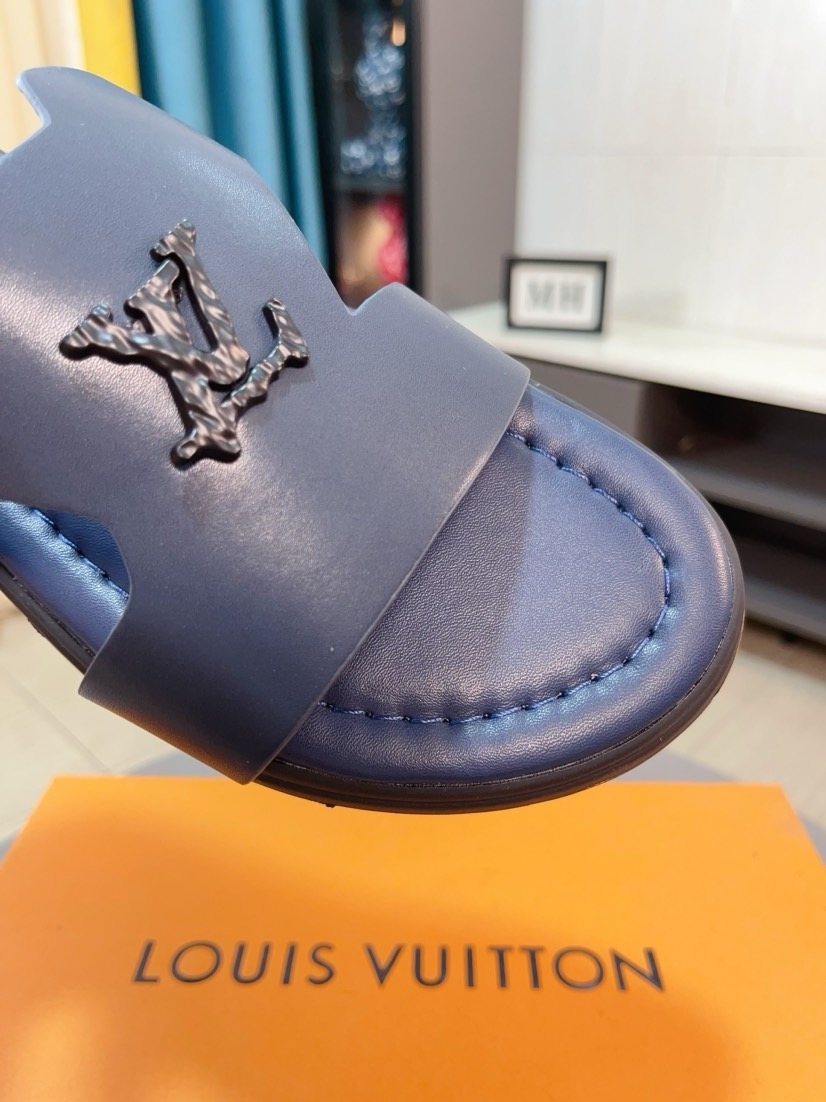 Louis Vuitton Interlaced Strap Slide Sandals — detail