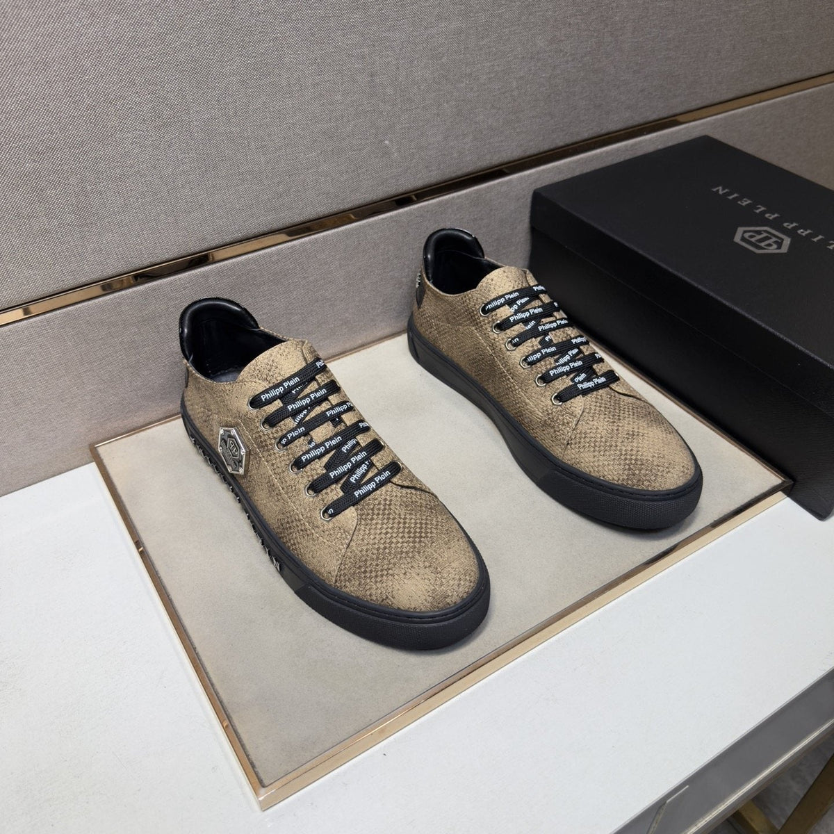 Philipp Plein Textured Low-Top Sneakers — front