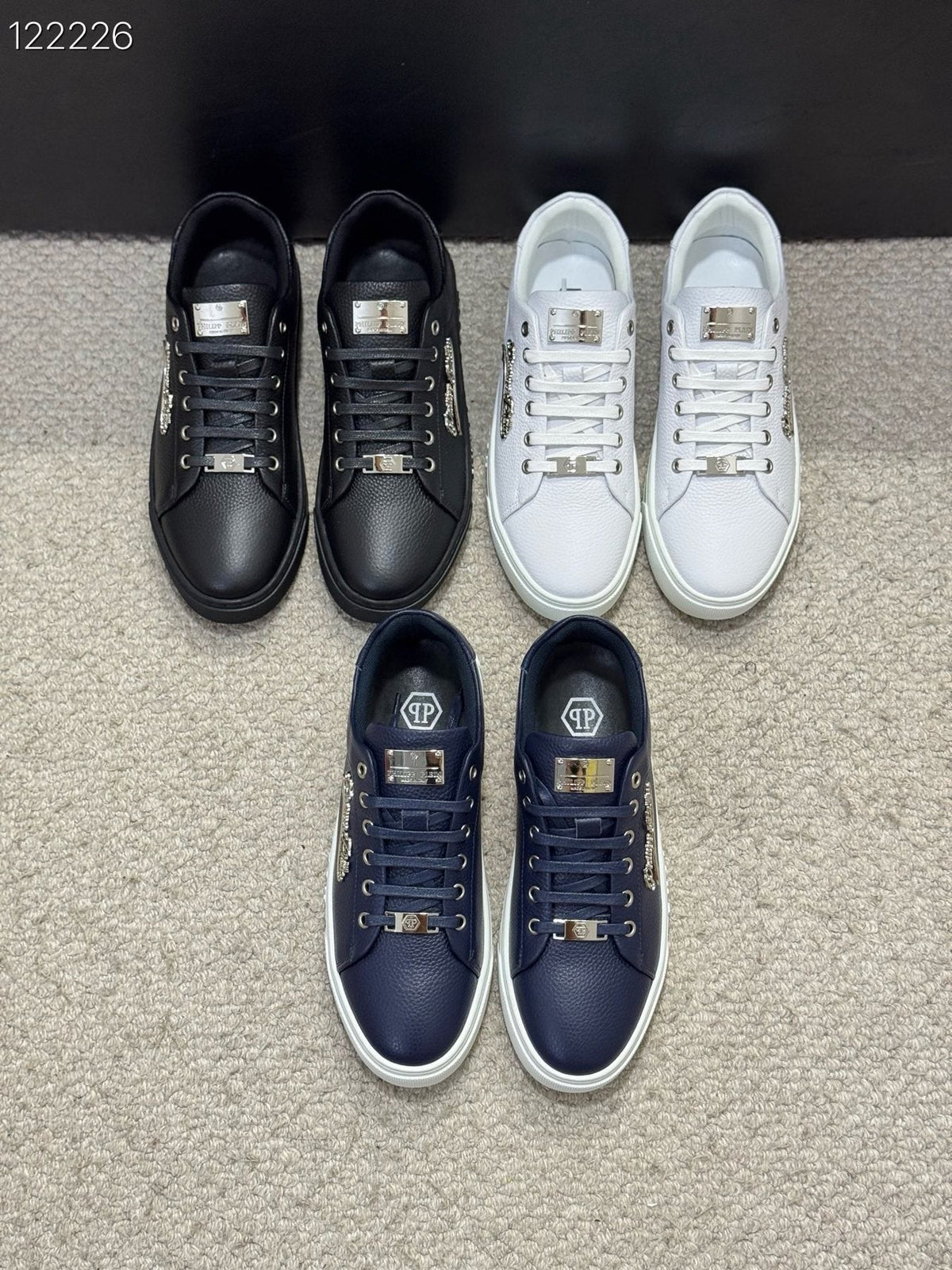 Philipp Plein Navy Low-Top Sneakers — front